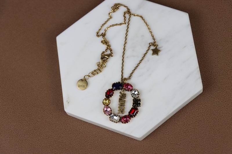 Dior Necklace 04lyr108
